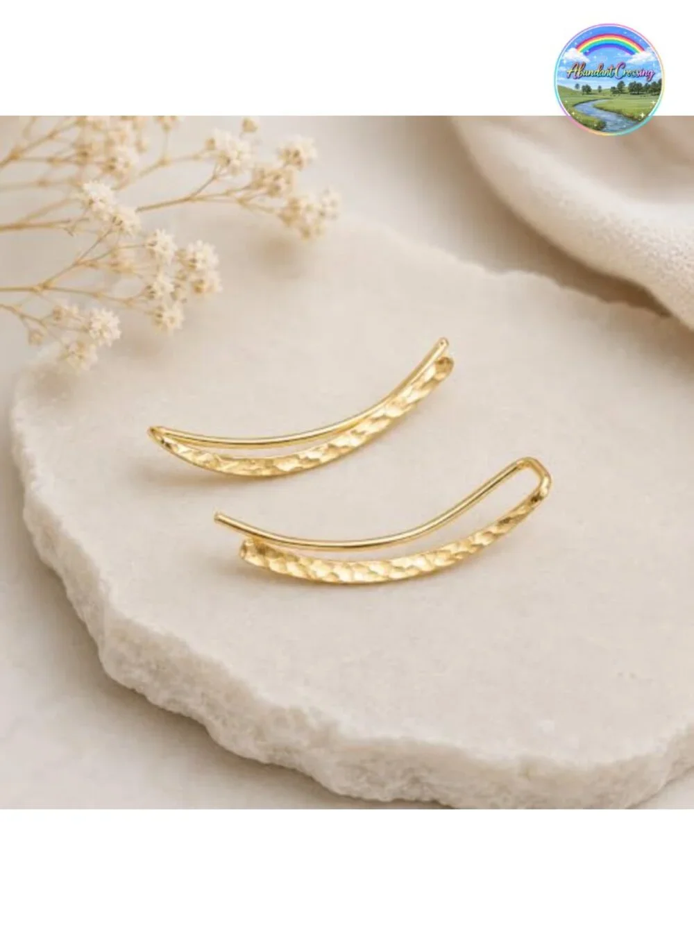 14K Gold Filled Hammered Ear Climber Earrings Clip-On Curved Crawlers Pair